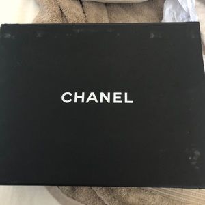 Box, wrapping, paper, and ribbon